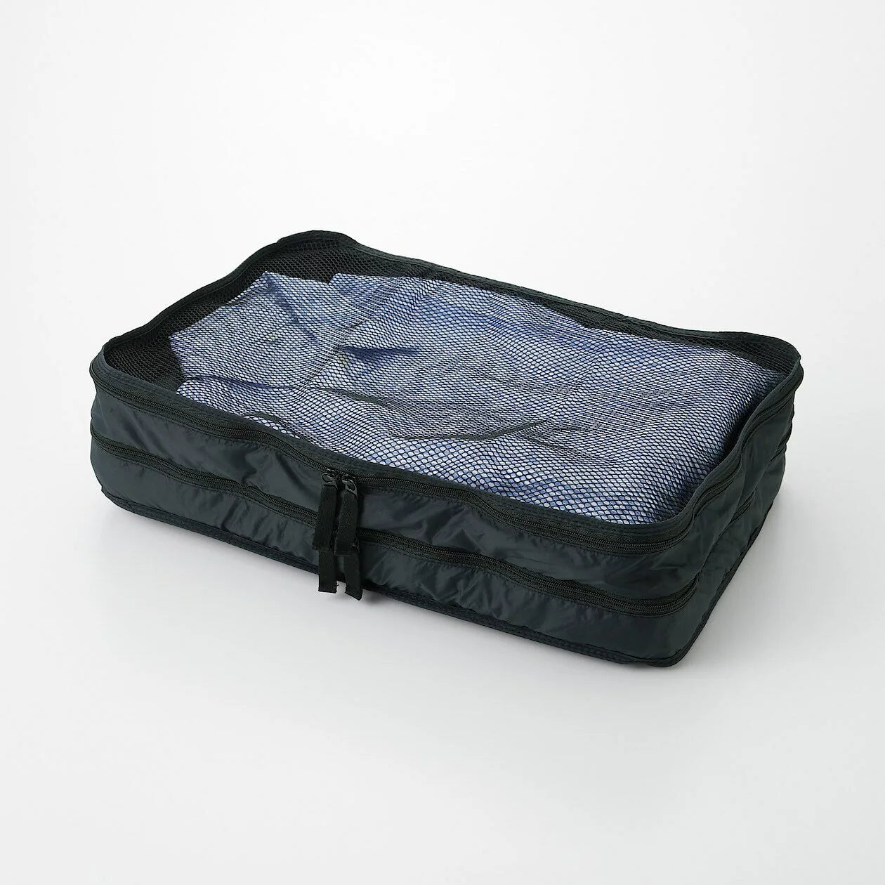 Recycled Nylon Garment Case - Medium