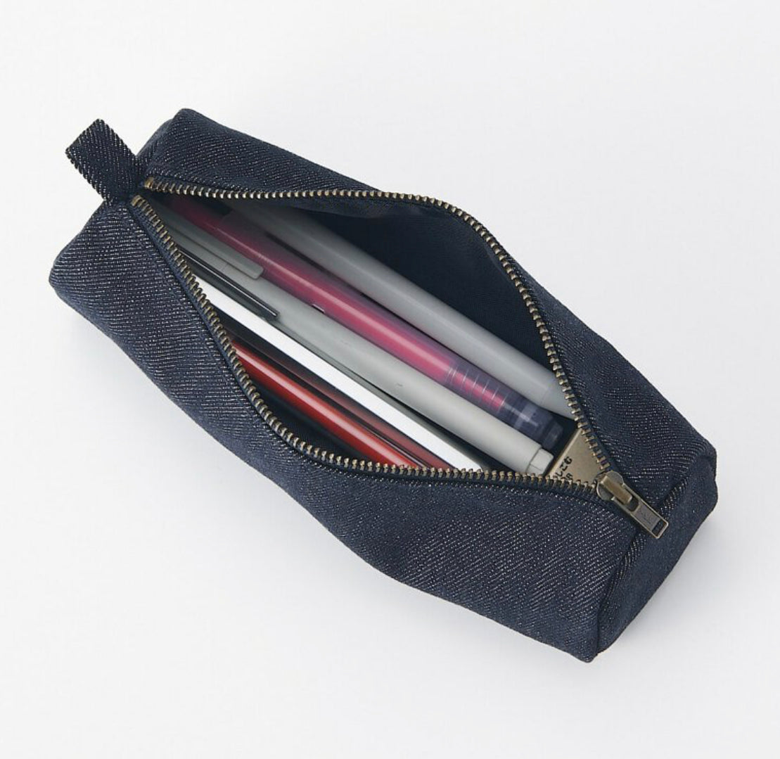 Squared Pen Case